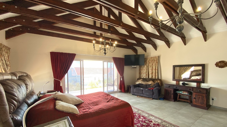 4 Bedroom Property for Sale in Port Owen Western Cape
